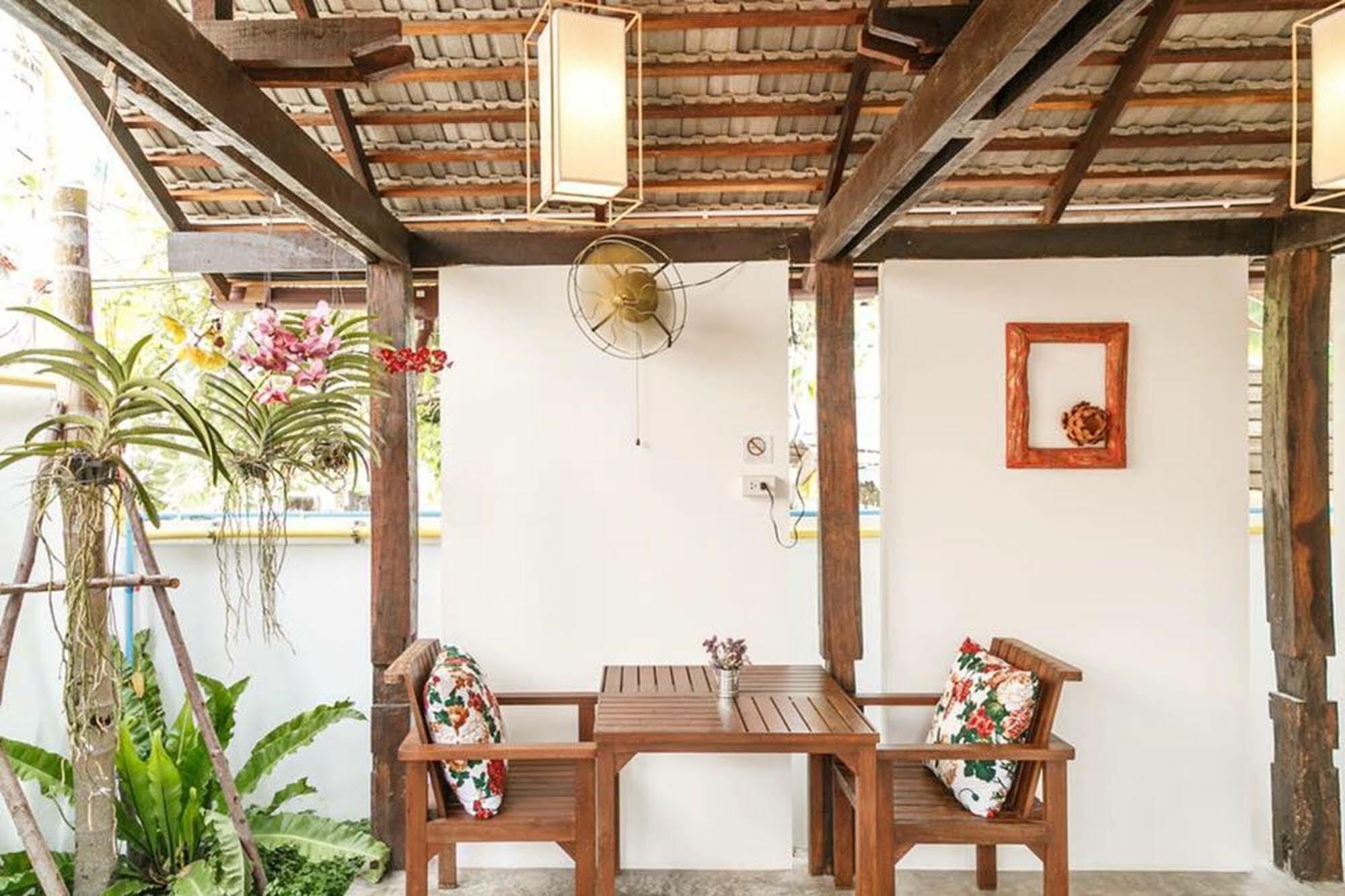 The Home Chiangmai Luxury Guesthouse Τσιάνγκ Μάι Εξωτερικό φωτογραφία